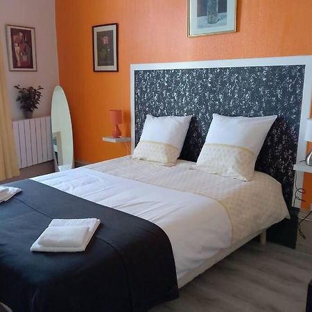 Charmant Appartement A Периго Экстерьер фото