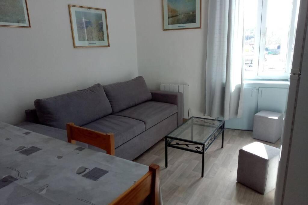 Charmant Appartement A Периго Экстерьер фото